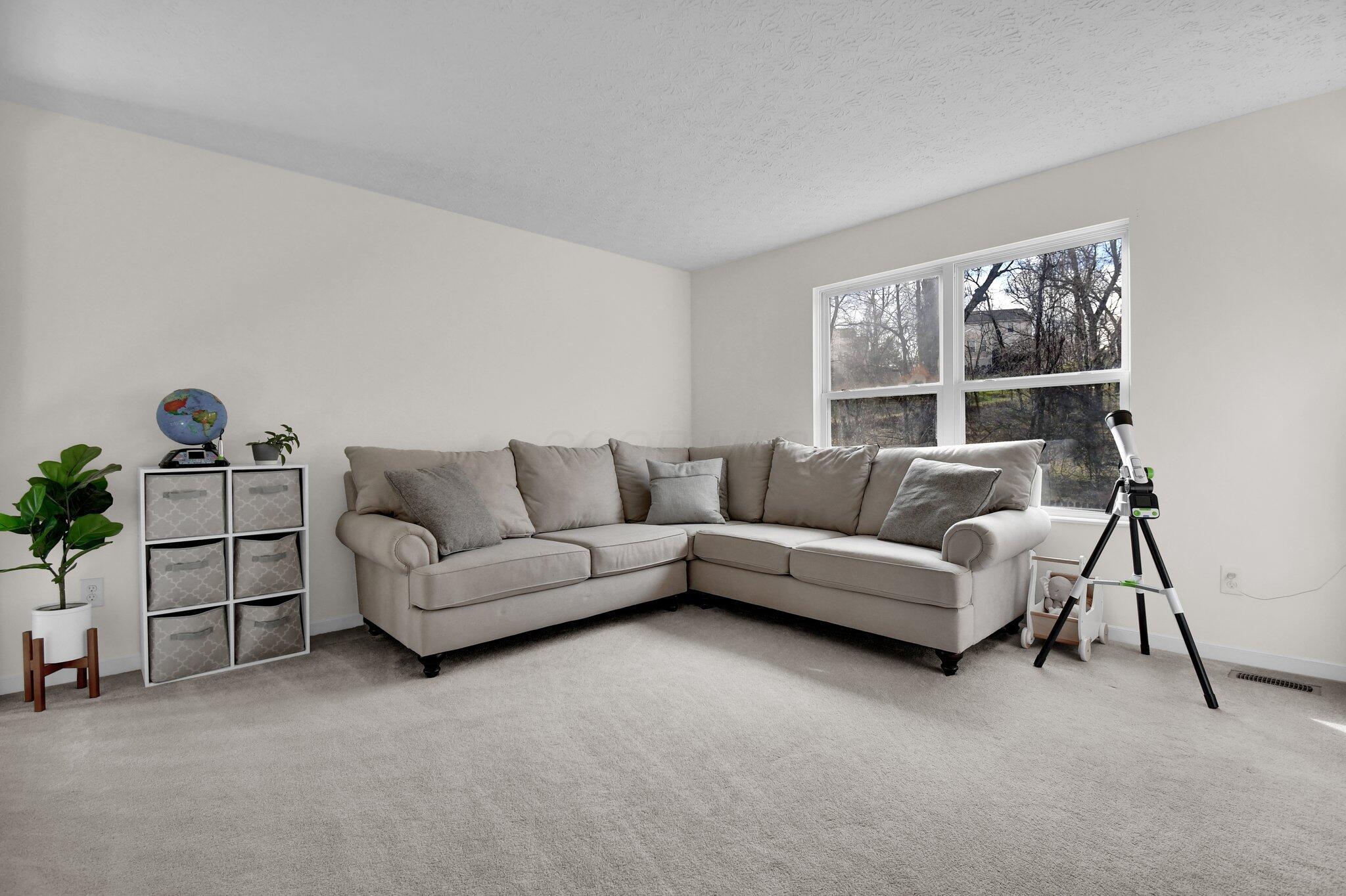 389 Highbanks Valley Drive, Newark, Ohio image 14
