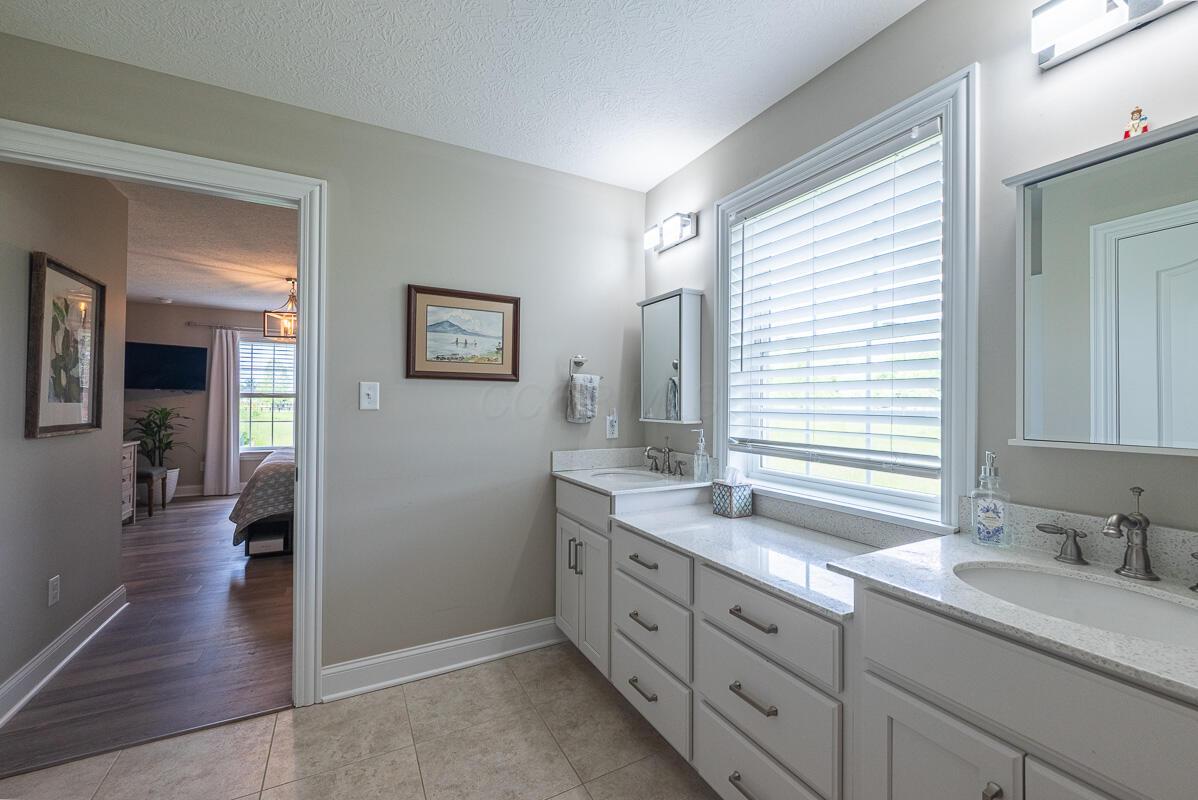 10641 Arrowwood Drive, Plain City, Ohio image 28