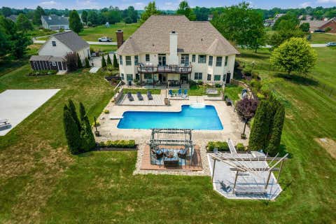 Photo for 400 Warren Point Lane