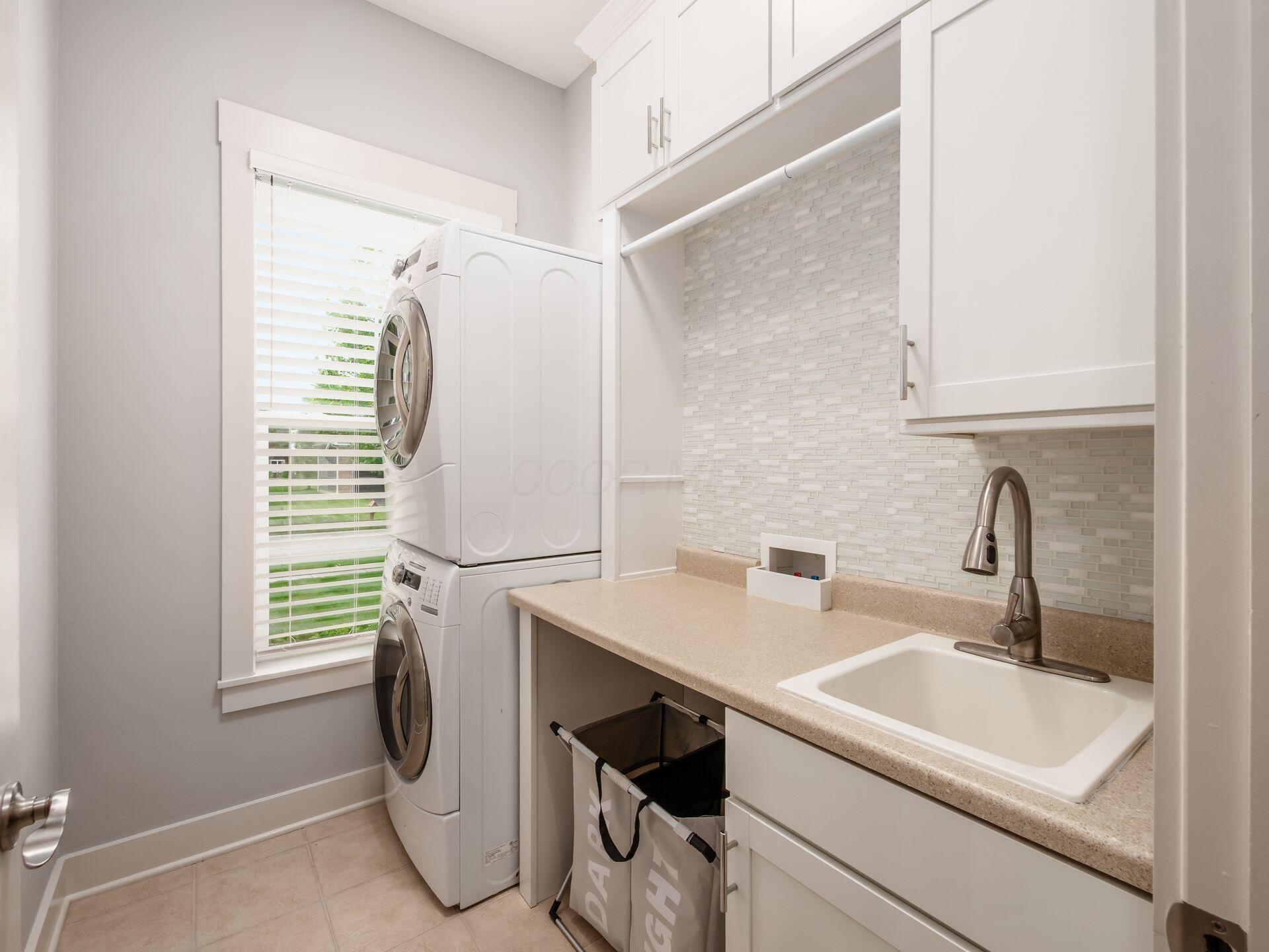 2462 Mccumber Lane, Lewis Center, Ohio image 12