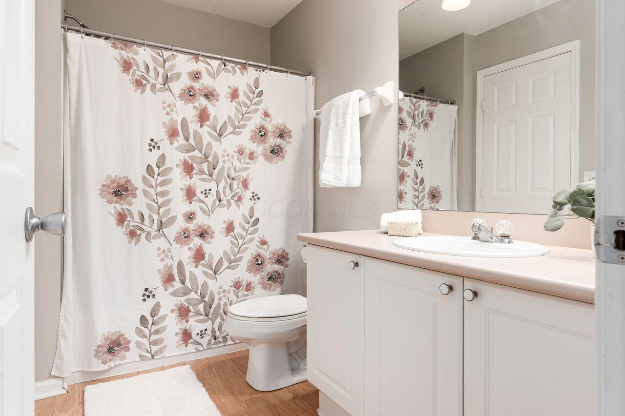 7061 Hill Gail Drive, New Albany, Ohio image 19