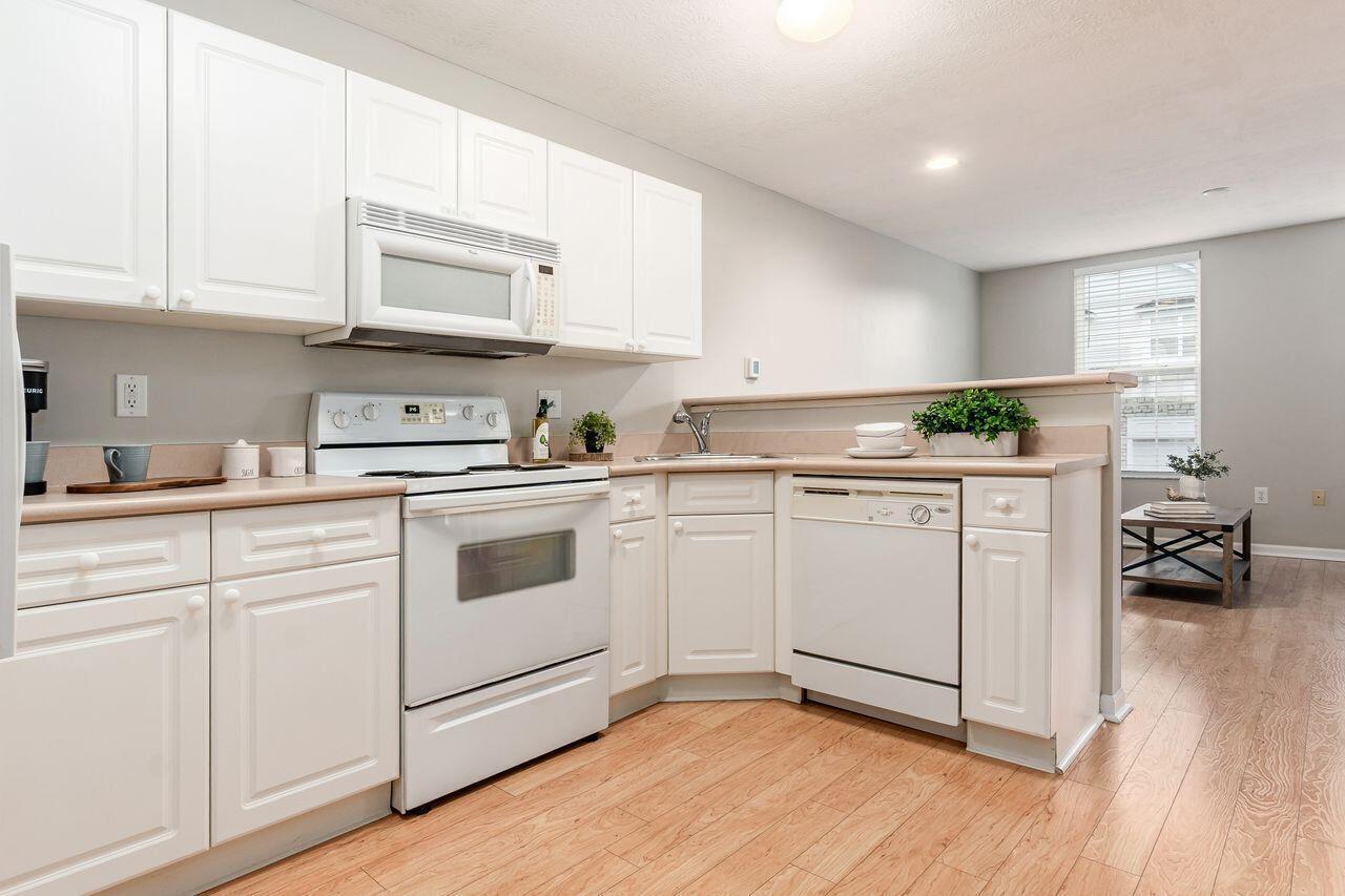 7061 Hill Gail Drive, New Albany, Ohio image 12