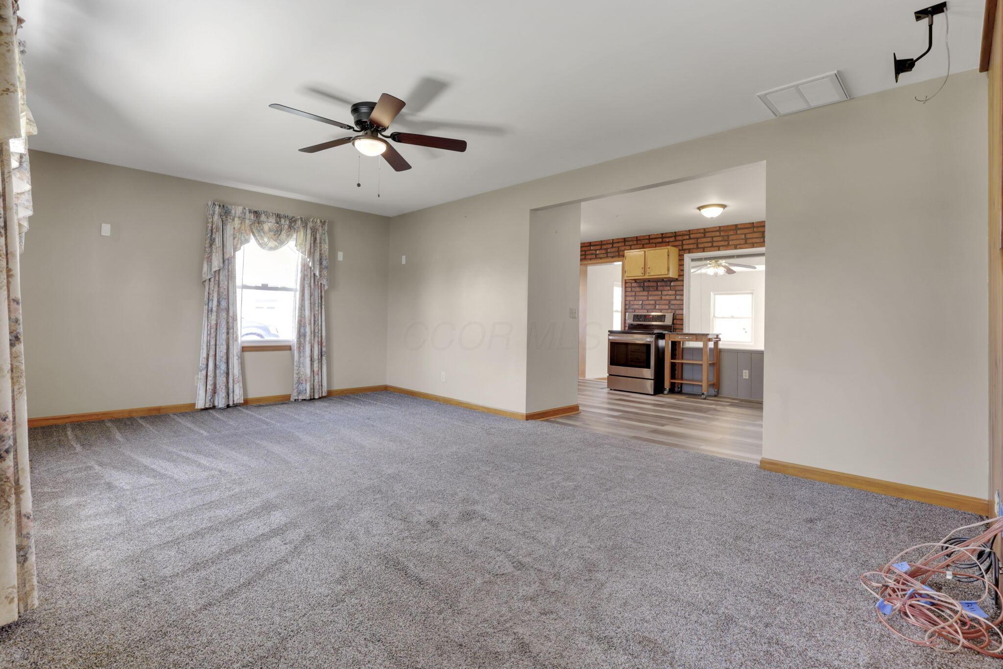 410 Sturbridge Road, Columbus, Ohio image 3