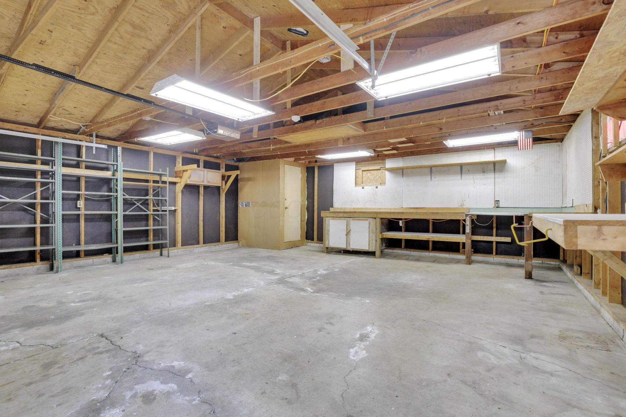 410 Sturbridge Road, Columbus, Ohio image 27