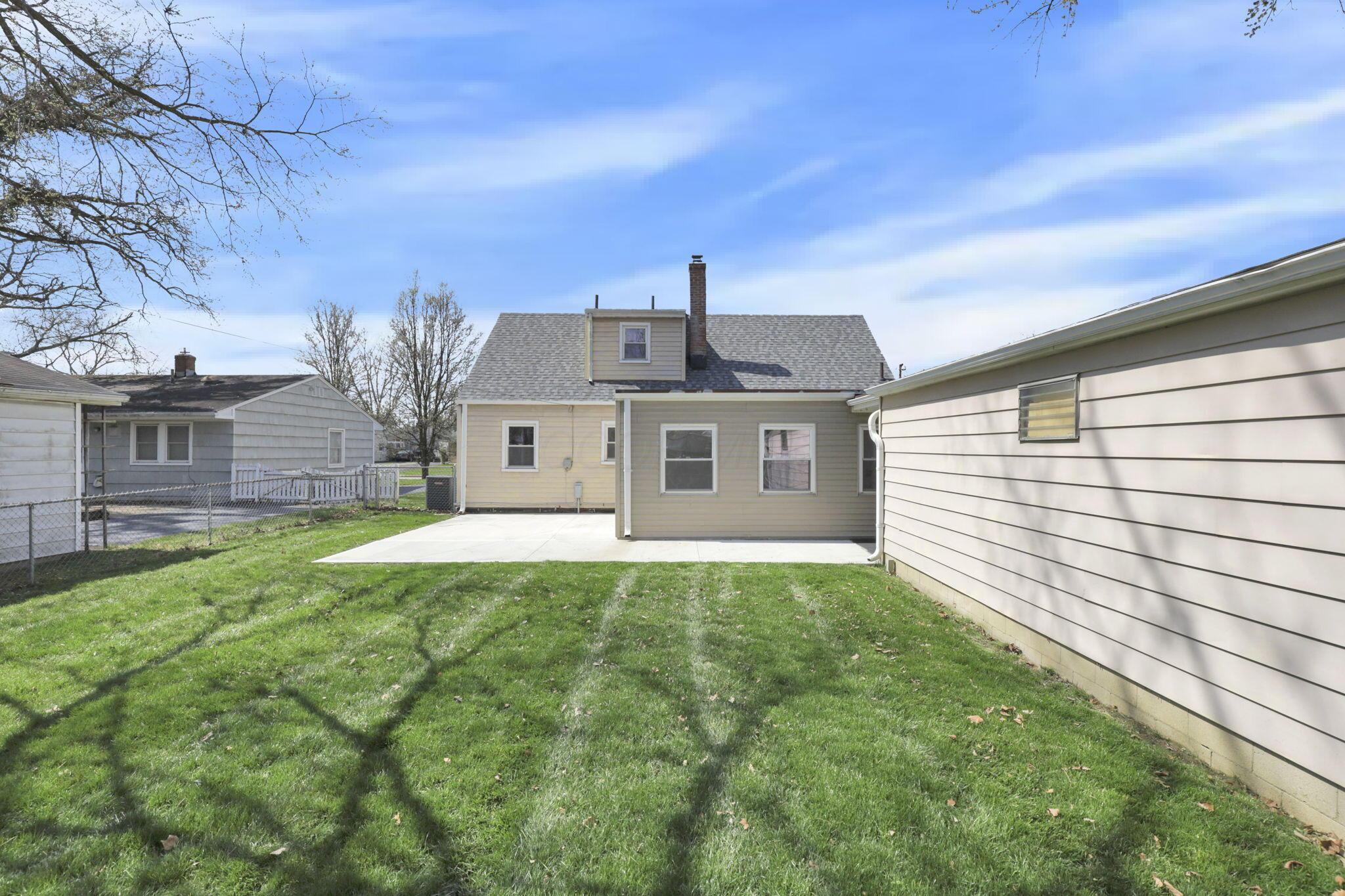410 Sturbridge Road, Columbus, Ohio image 32