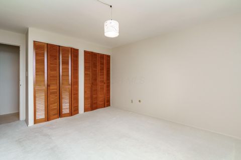 Tiny photo for 1000 Urlin Avenue 1407 #1407, Columbus, OH 43212 (MLS # 226000698)