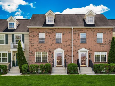 Photo of 8318 Linton Boulevard, Columbus, OH 43235 (MLS # 226013138)