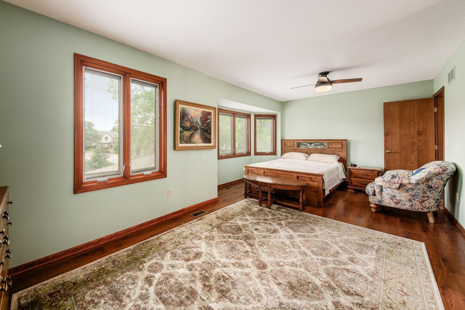 12577 Bentley Drive, Pickerington, Ohio image 31