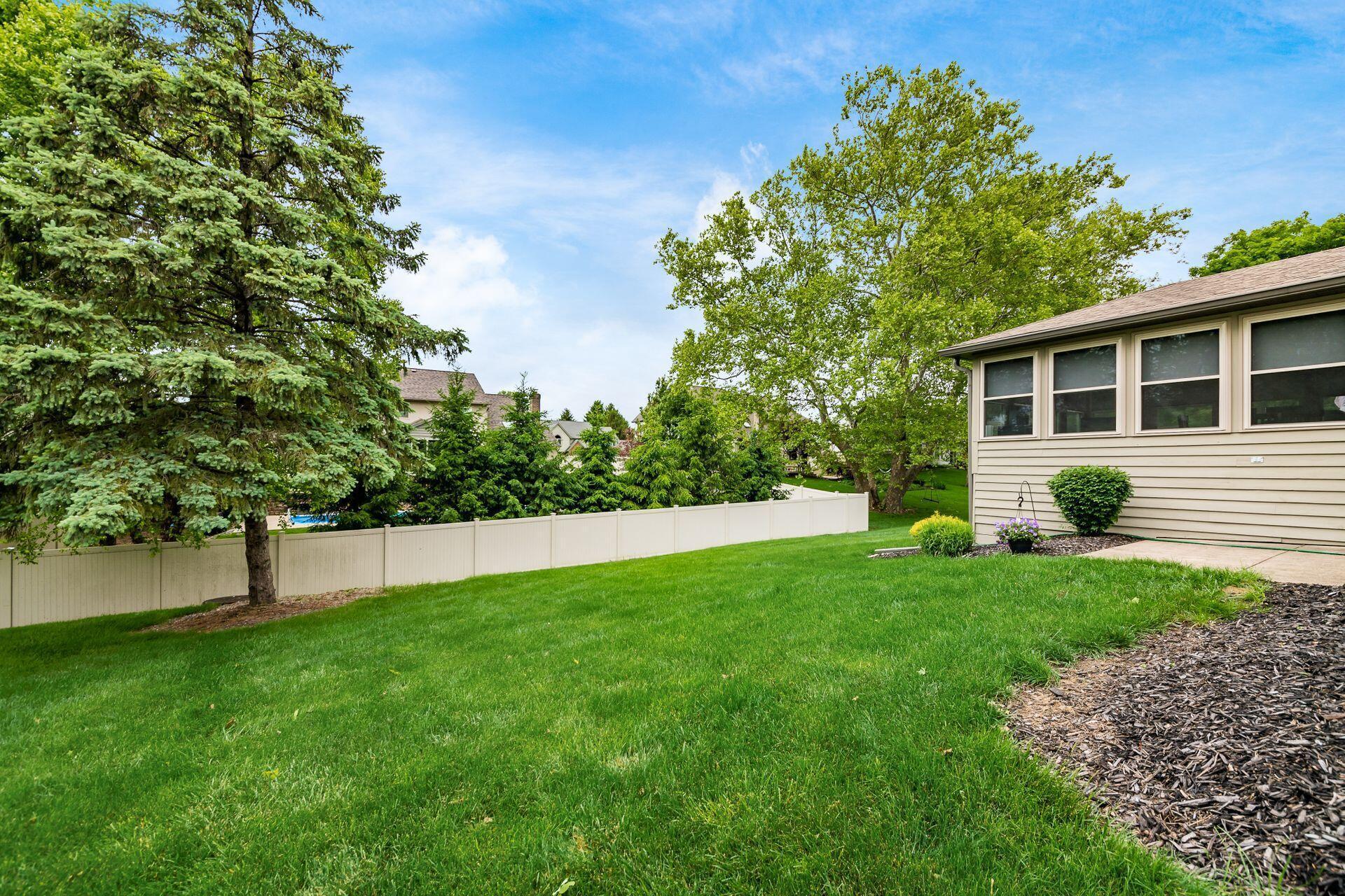 12577 Bentley Drive, Pickerington, Ohio image 48