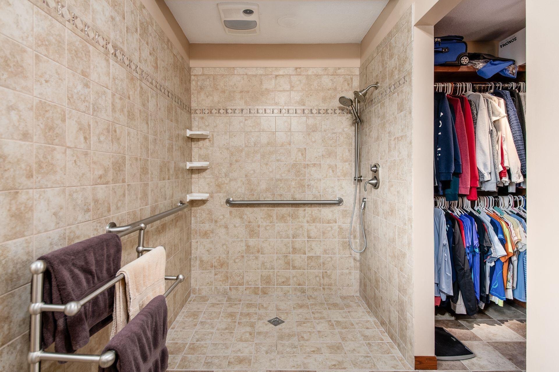12577 Bentley Drive, Pickerington, Ohio image 39