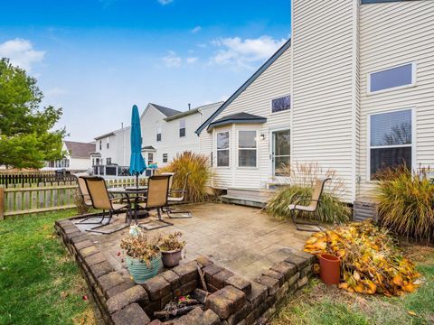 Tiny photo for 2350 Hetter Street, Columbus, OH 43228 (MLS # 225044391)