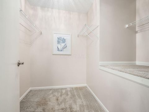 Tiny photo for 2350 Hetter Street, Columbus, OH 43228 (MLS # 225044391)