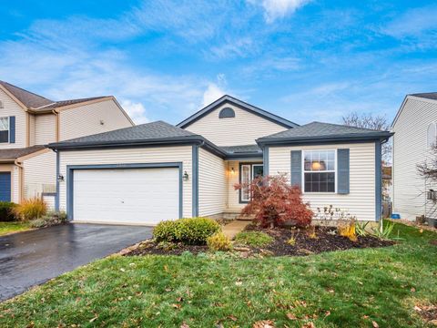 Tiny photo for 2350 Hetter Street, Columbus, OH 43228 (MLS # 225044391)