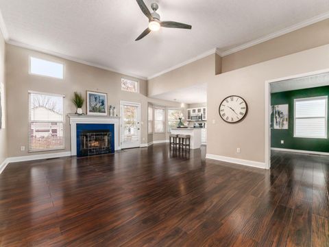 Tiny photo for 2350 Hetter Street, Columbus, OH 43228 (MLS # 225044391)