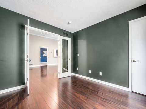 Tiny photo for 2350 Hetter Street, Columbus, OH 43228 (MLS # 225044391)