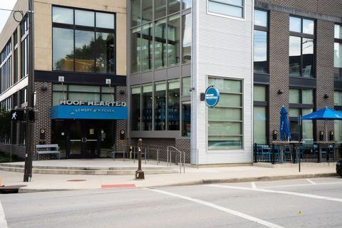 Tiny photo for 1046 Summit Street, Columbus, OH 43201 (MLS # 226000769)