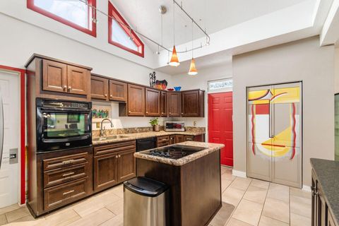 Tiny photo for 1046 Summit Street, Columbus, OH 43201 (MLS # 226000769)