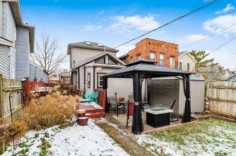 Tiny photo for 1046 Summit Street, Columbus, OH 43201 (MLS # 226000769)