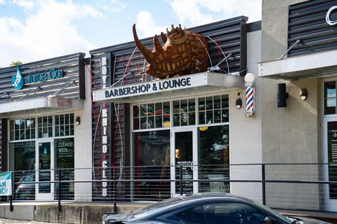 Tiny photo for 1046 Summit Street, Columbus, OH 43201 (MLS # 226000769)