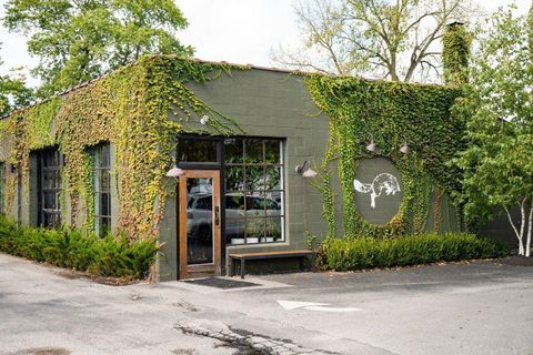 Tiny photo for 1046 Summit Street, Columbus, OH 43201 (MLS # 226000769)