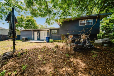 Tiny photo for 2850 Ravenswood Court, Columbus, OH 43232 (MLS # 226027763)