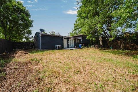 Tiny photo for 2850 Ravenswood Court, Columbus, OH 43232 (MLS # 226027763)