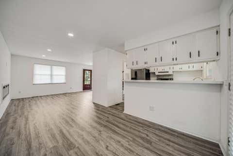 Tiny photo for 2850 Ravenswood Court, Columbus, OH 43232 (MLS # 226027763)