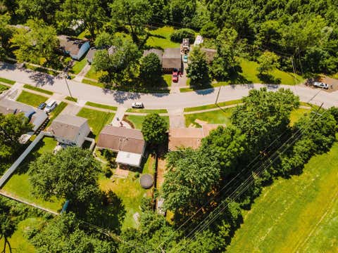 Tiny photo for 2850 Ravenswood Court, Columbus, OH 43232 (MLS # 226027763)