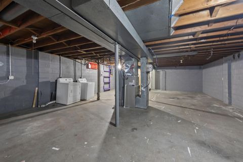 Tiny photo for 5137 Holbrook Drive, Columbus, OH 43232 (MLS # 225044984)