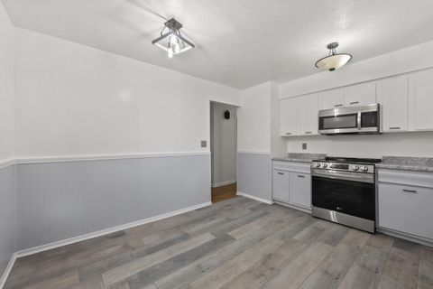 Tiny photo for 5137 Holbrook Drive, Columbus, OH 43232 (MLS # 225044984)