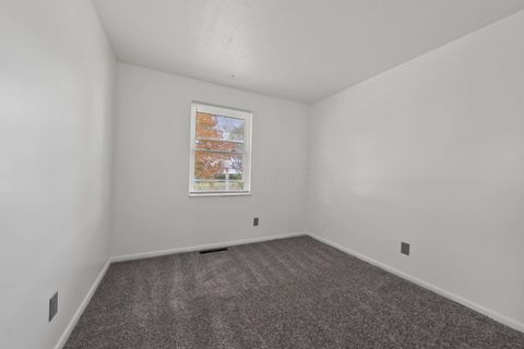 Tiny photo for 5137 Holbrook Drive, Columbus, OH 43232 (MLS # 225044984)