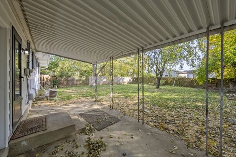 Tiny photo for 5137 Holbrook Drive, Columbus, OH 43232 (MLS # 225044984)