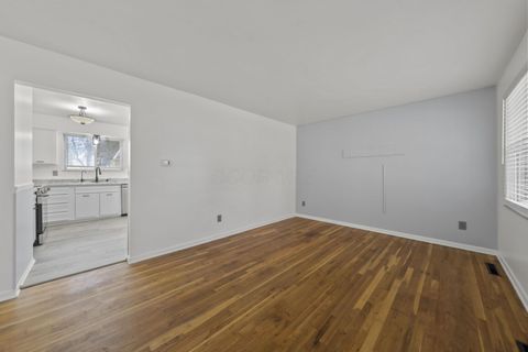 Tiny photo for 5137 Holbrook Drive, Columbus, OH 43232 (MLS # 225044984)