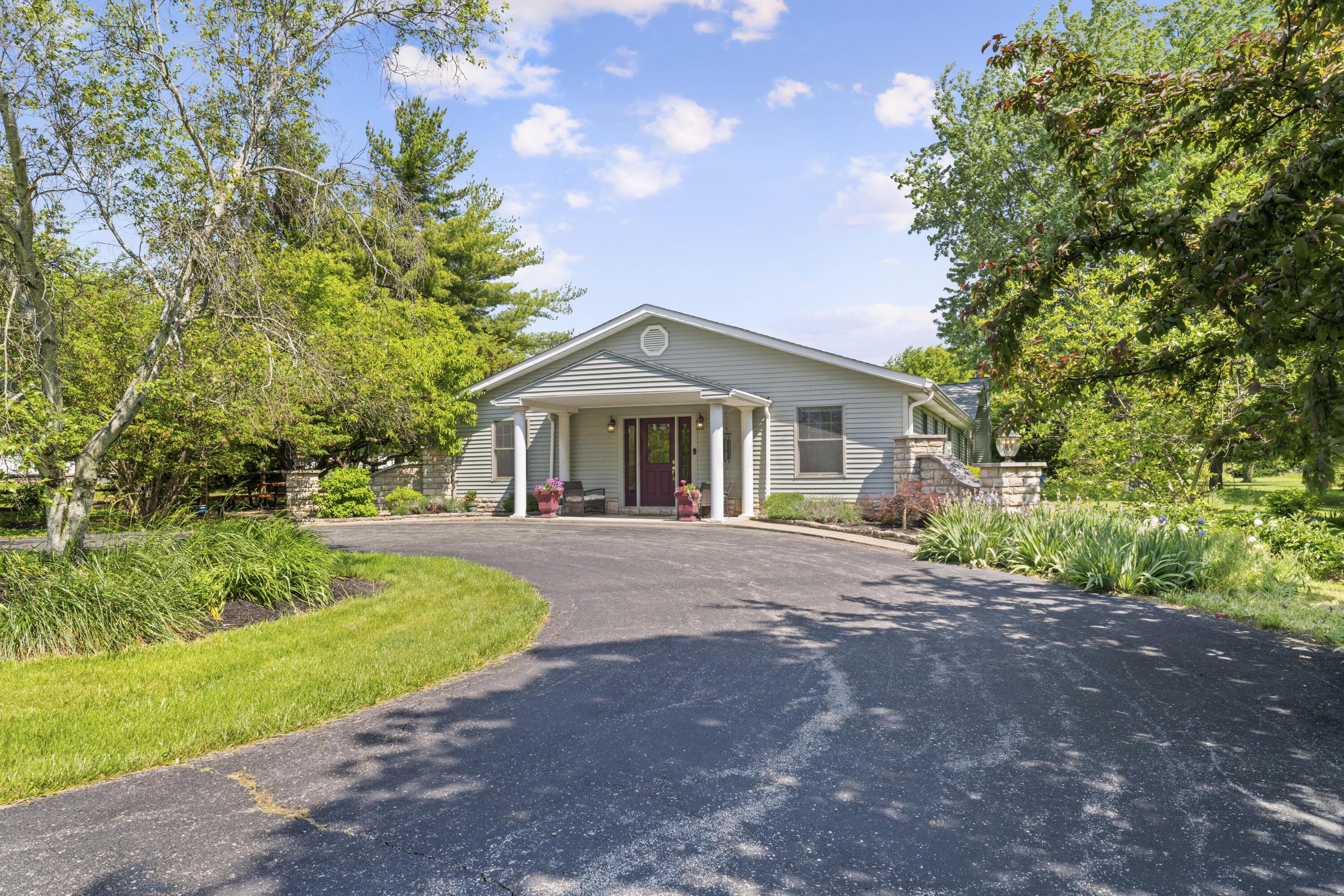 8668 Hyland Croy Road