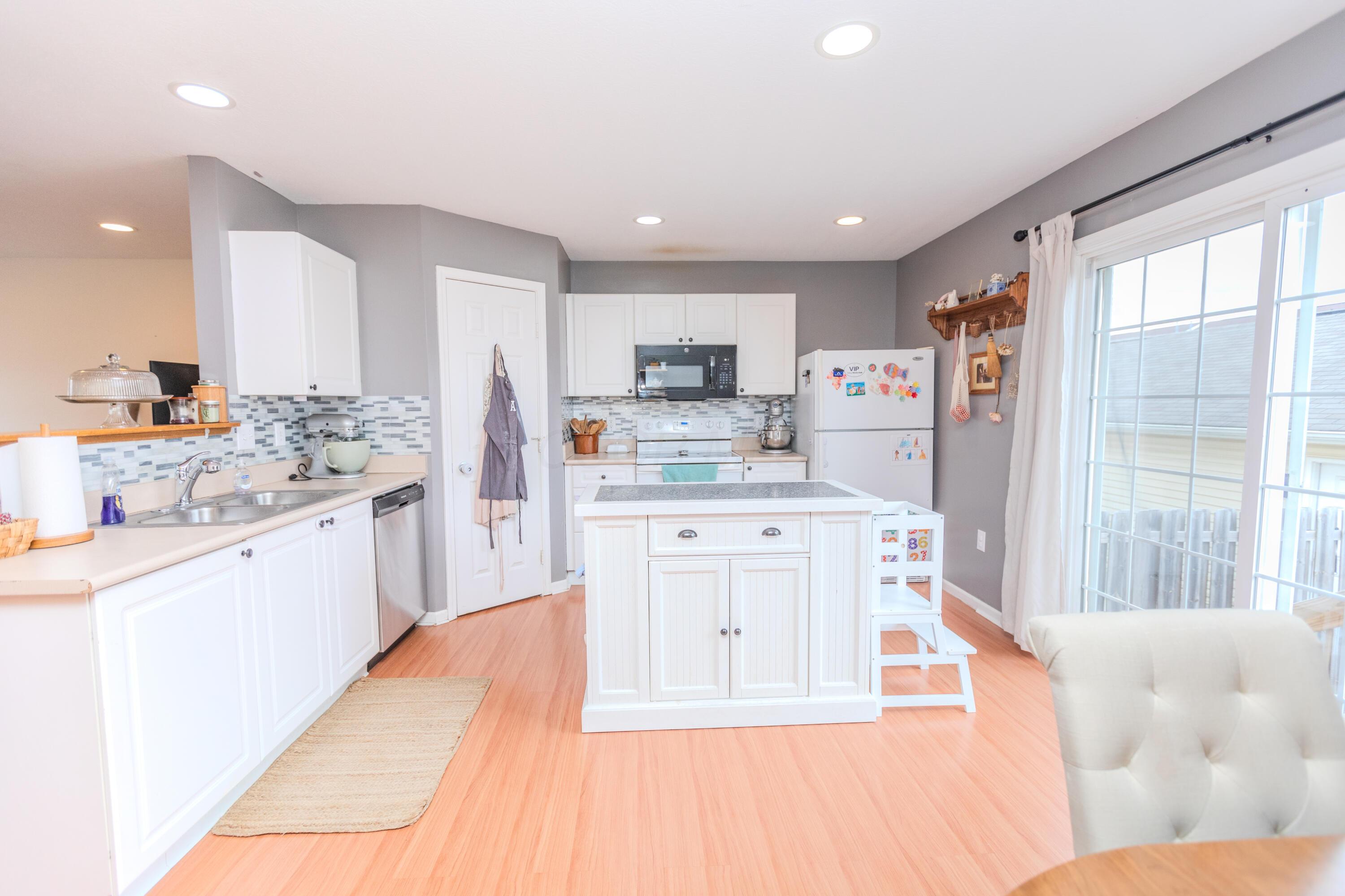 6473 Crab Apple Drive #4-6473, Canal Winchester, Ohio image 11