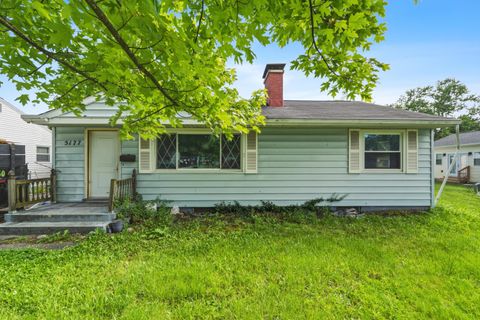 Photo of 5177 Scioto Darby Road, Hilliard, OH 43026 (MLS # 226018488)