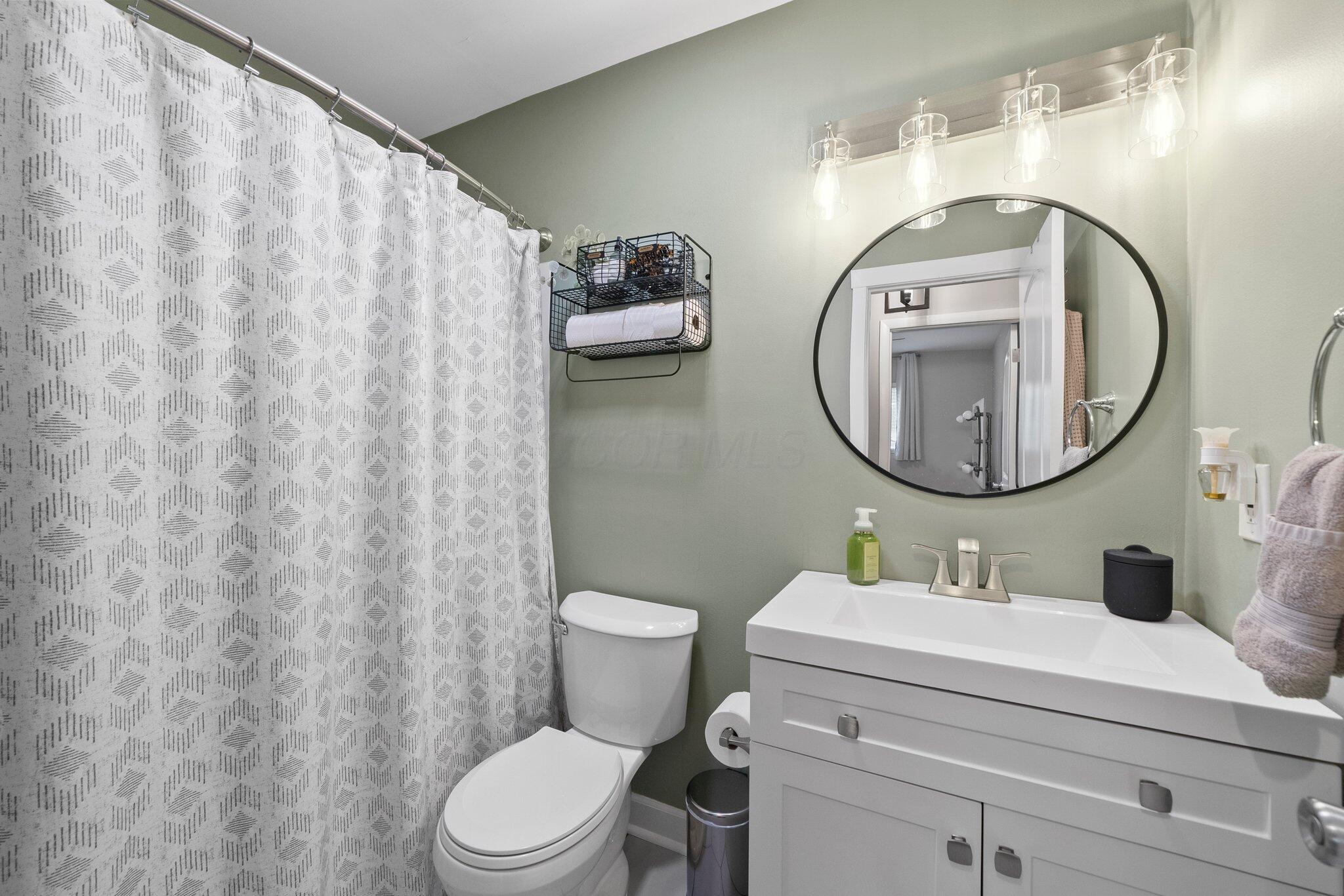 3544 Devin Road, Grove City, Ohio image 16
