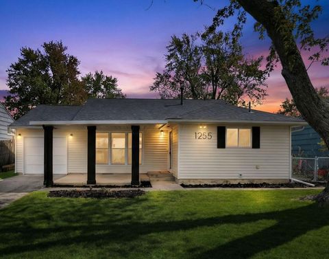 Photo of 1255 Manfeld Drive, Columbus, OH 43227 (MLS # 226002220)