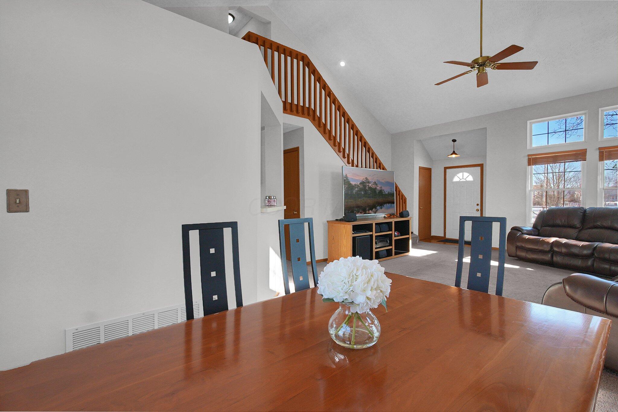 1699 Cottonwood Drive, Lewis Center, Ohio image 7