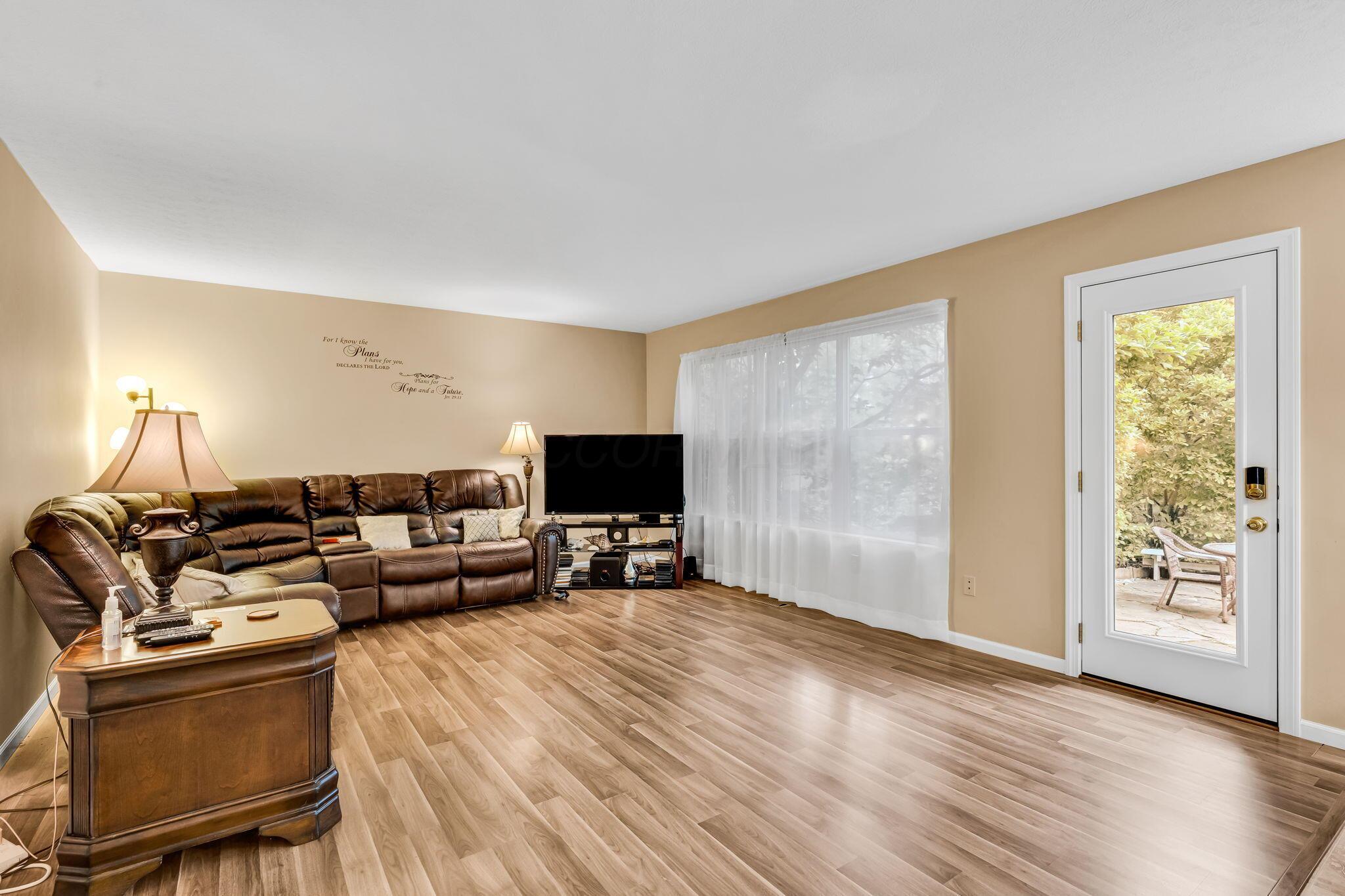 5556 Falco Drive, Westerville, Ohio image 17