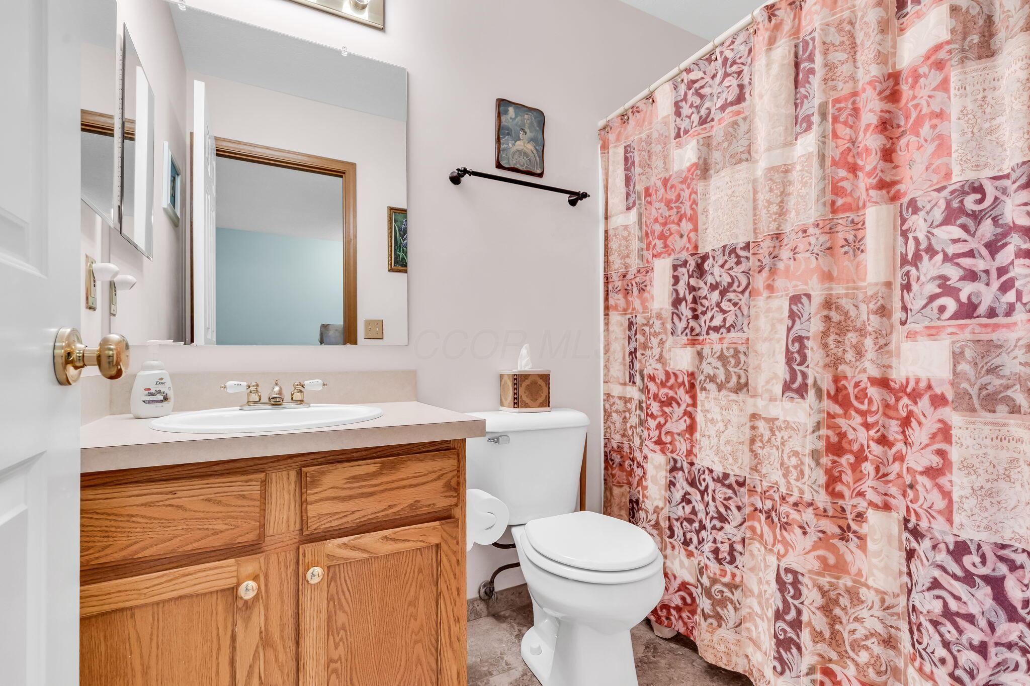 5556 Falco Drive, Westerville, Ohio image 41