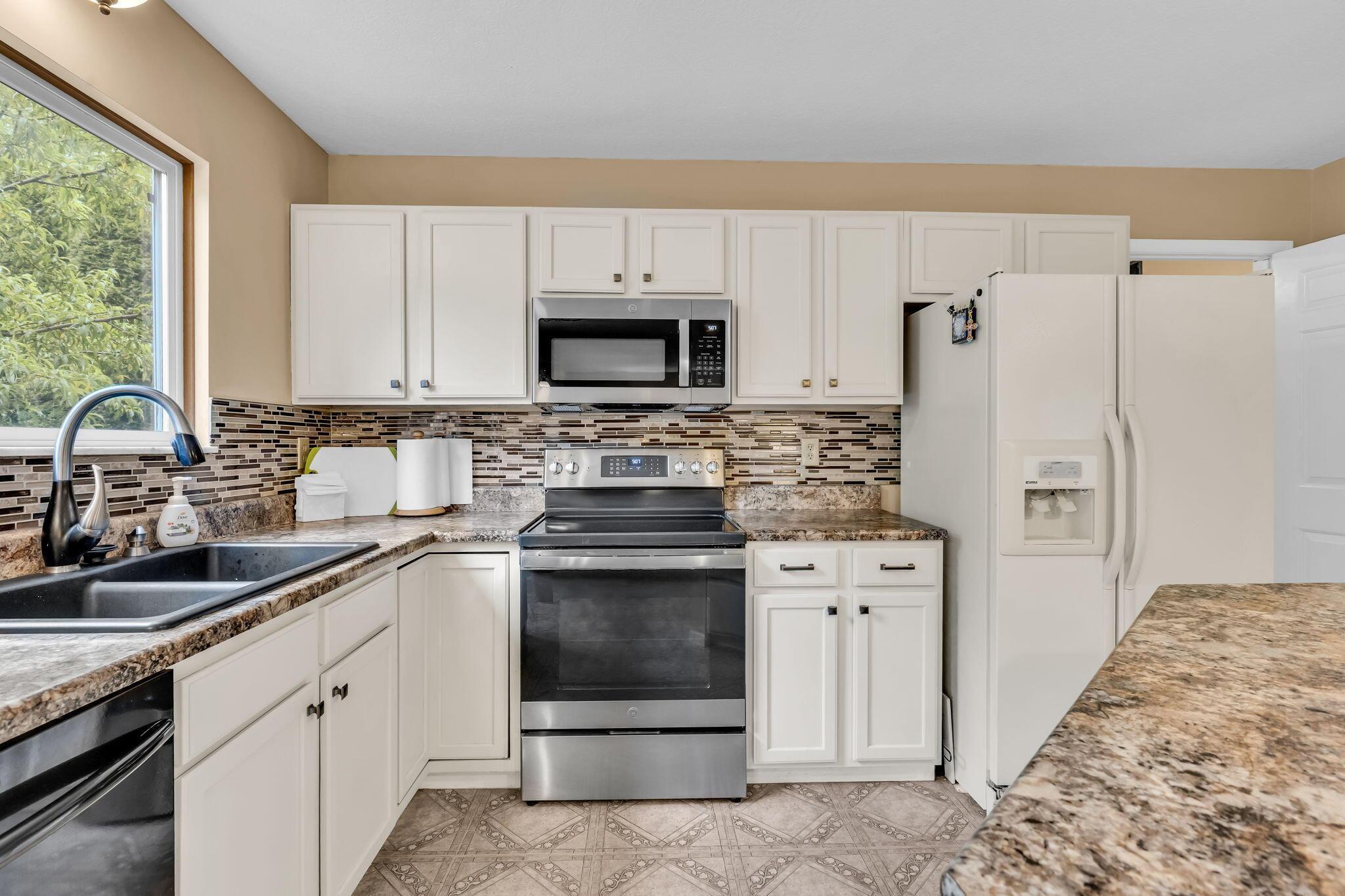 5556 Falco Drive, Westerville, Ohio image 23