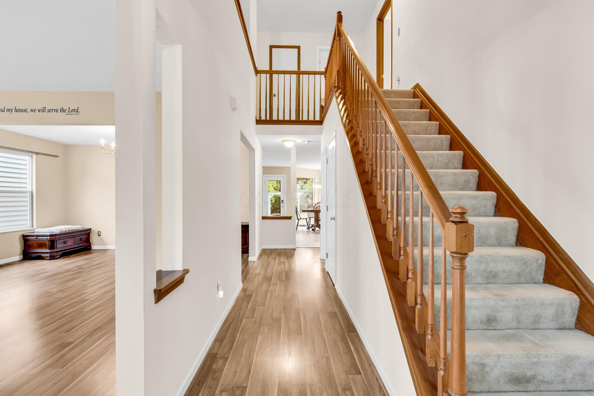 5556 Falco Drive, Westerville, Ohio image 11
