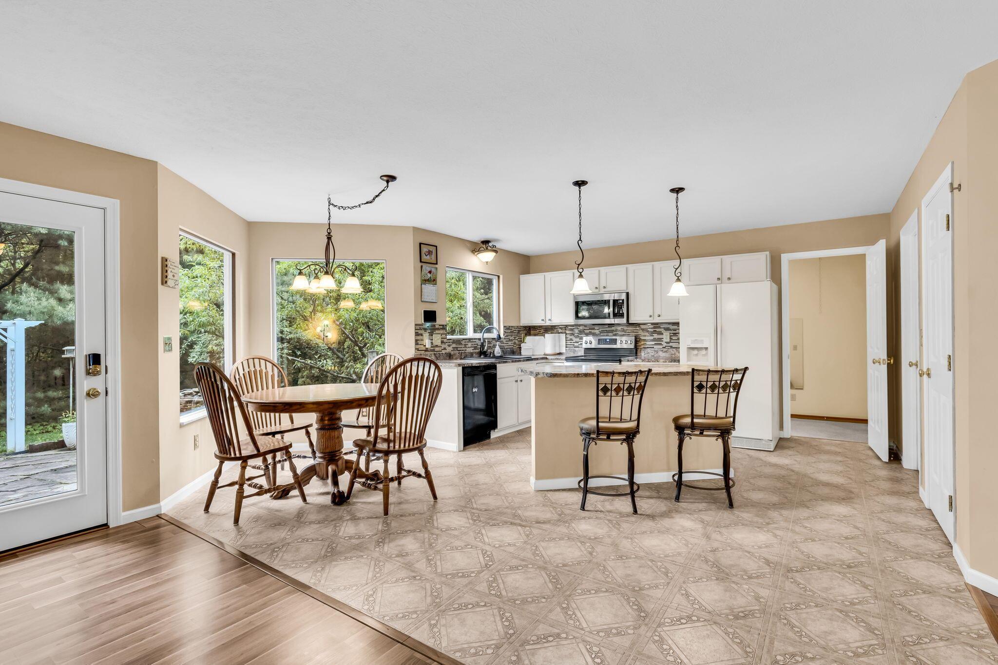 5556 Falco Drive, Westerville, Ohio image 20
