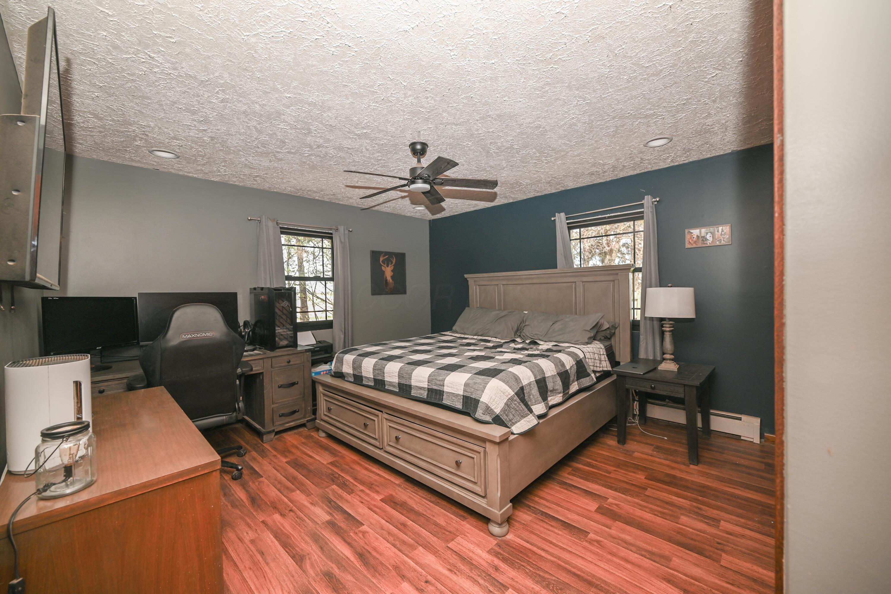 2494 Brokensword Road, Bucyrus, Ohio image 17
