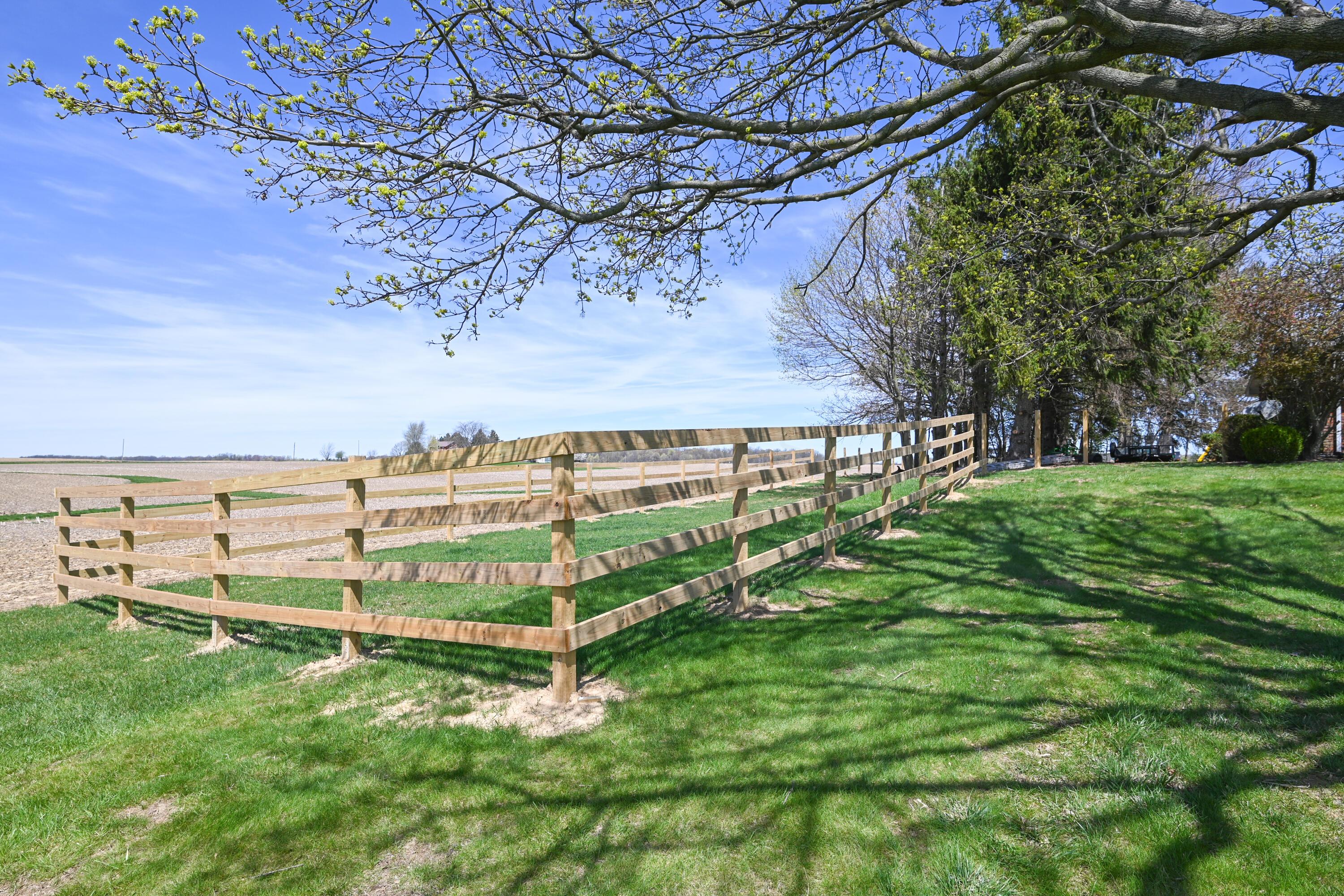 2494 Brokensword Road, Bucyrus, Ohio image 25