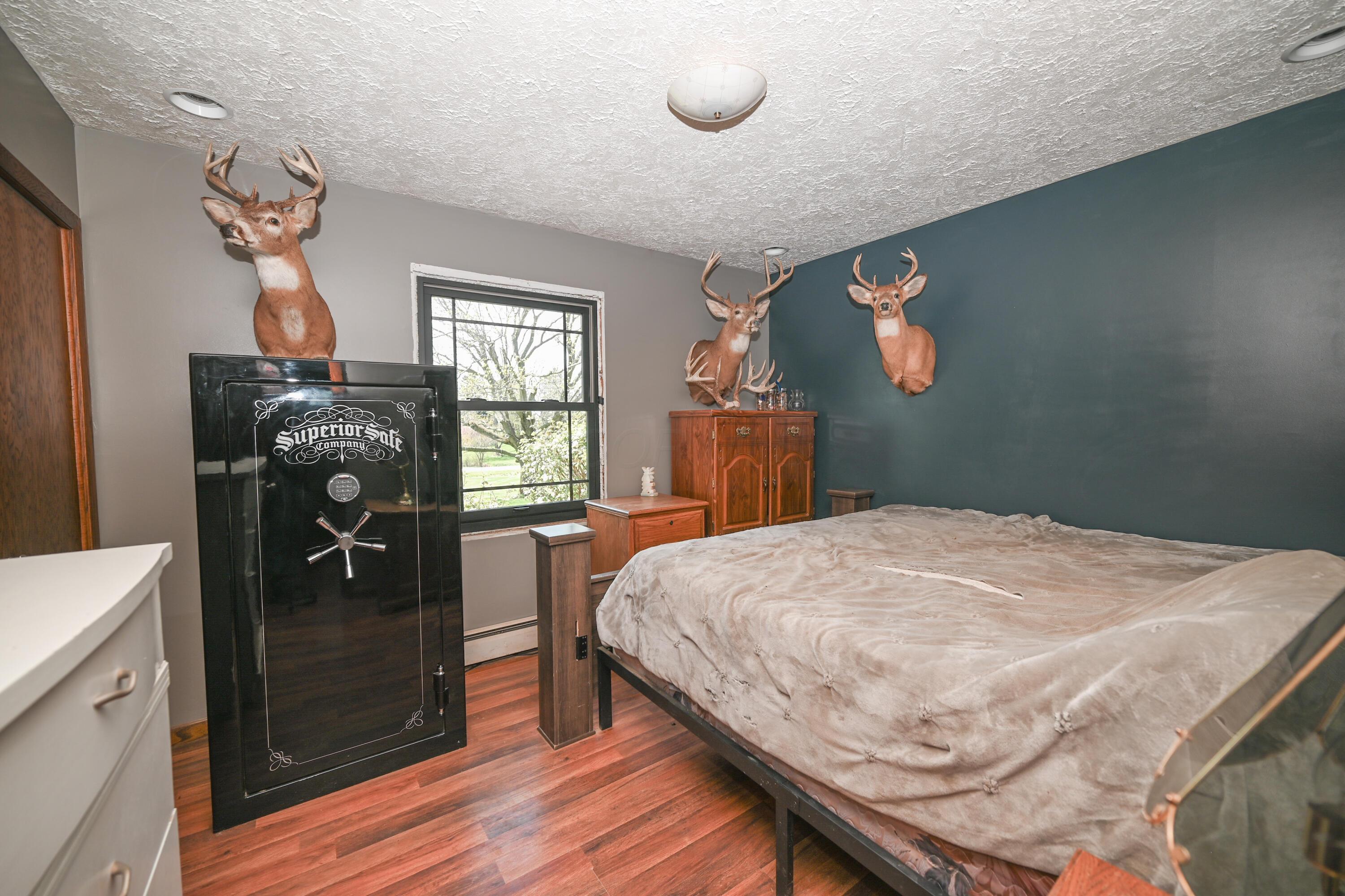 2494 Brokensword Road, Bucyrus, Ohio image 13