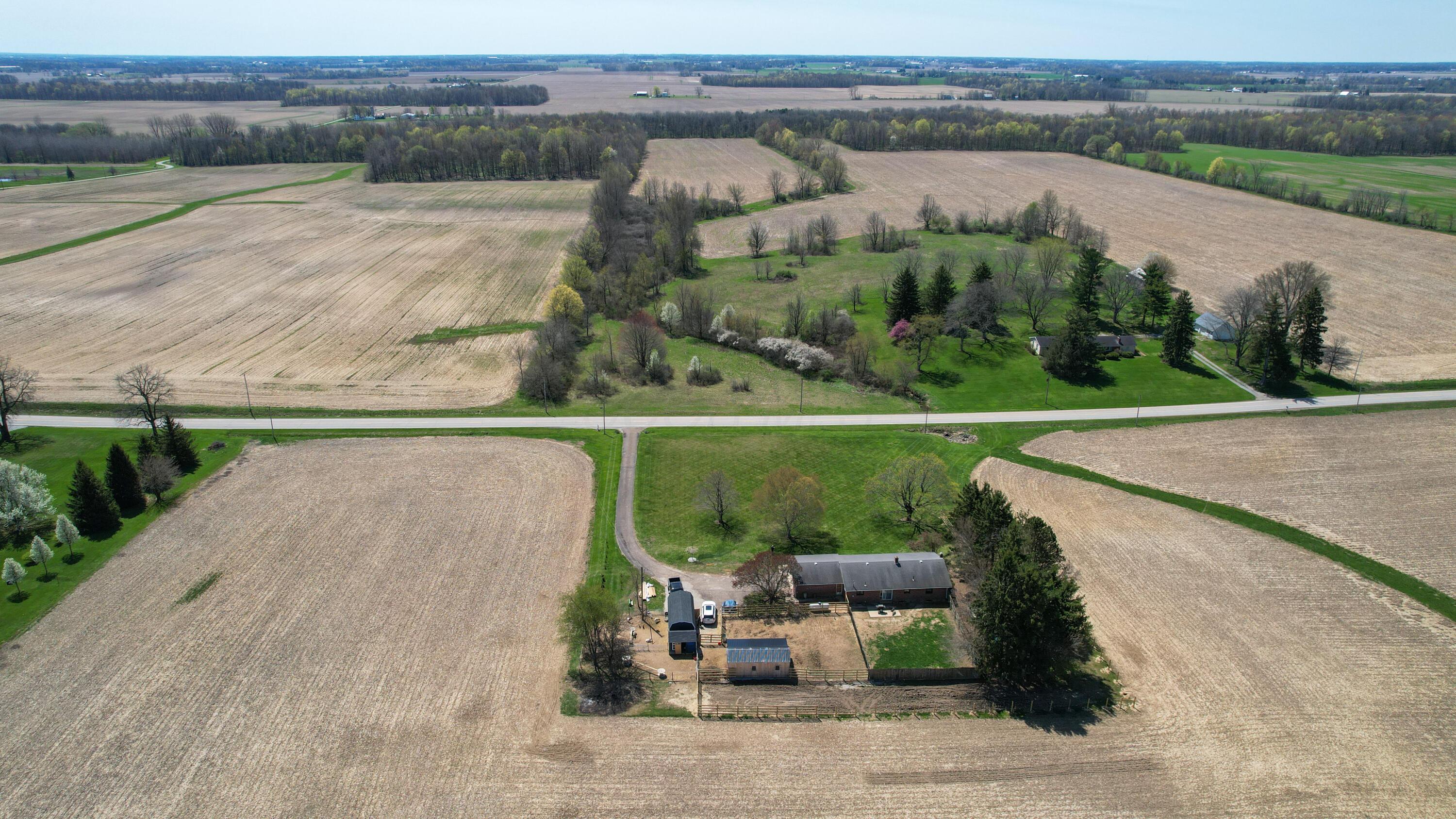 2494 Brokensword Road, Bucyrus, Ohio image 1