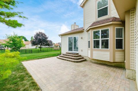 Tiny photo for 4690 Helmsbridge Court, Grove City, OH 43123 (MLS # 226024897)