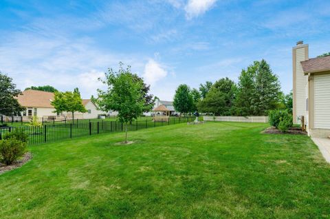 Tiny photo for 4690 Helmsbridge Court, Grove City, OH 43123 (MLS # 226024897)